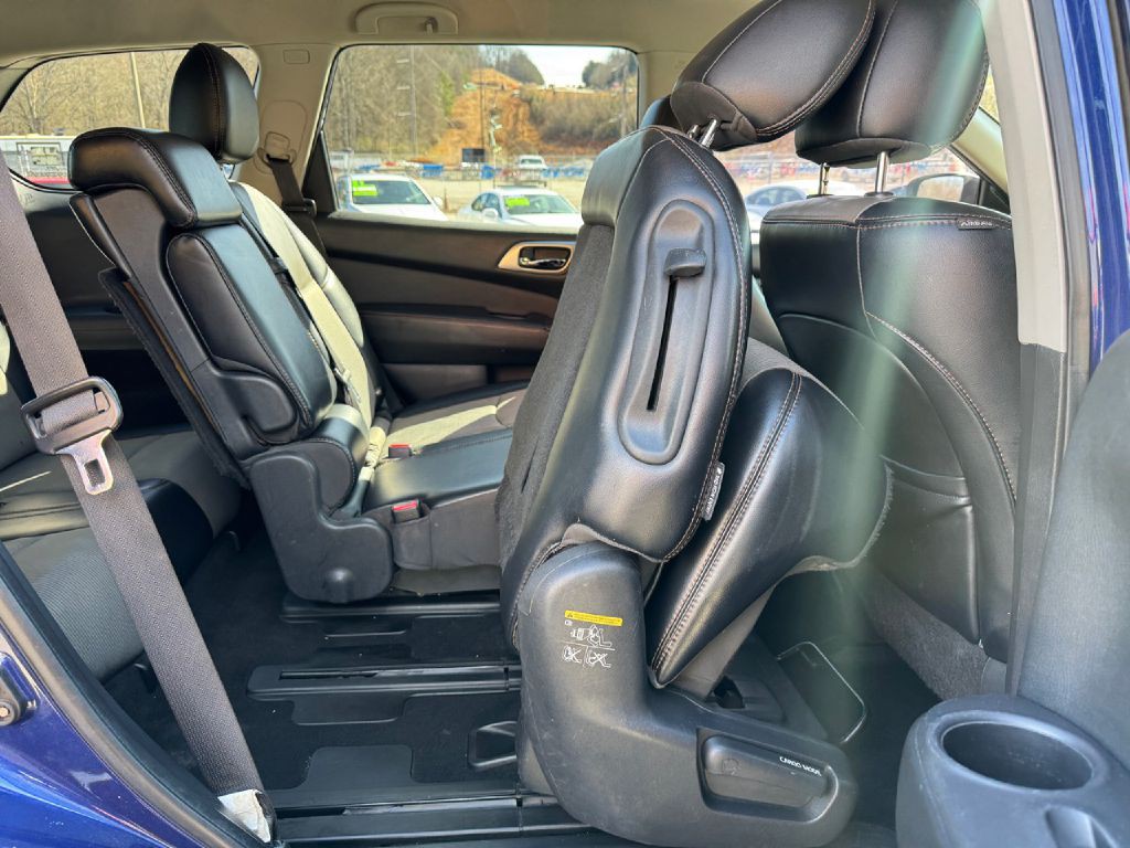 2019 Nissan Pathfinder Image 14