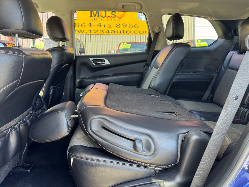 2019 Nissan Pathfinder Image 30