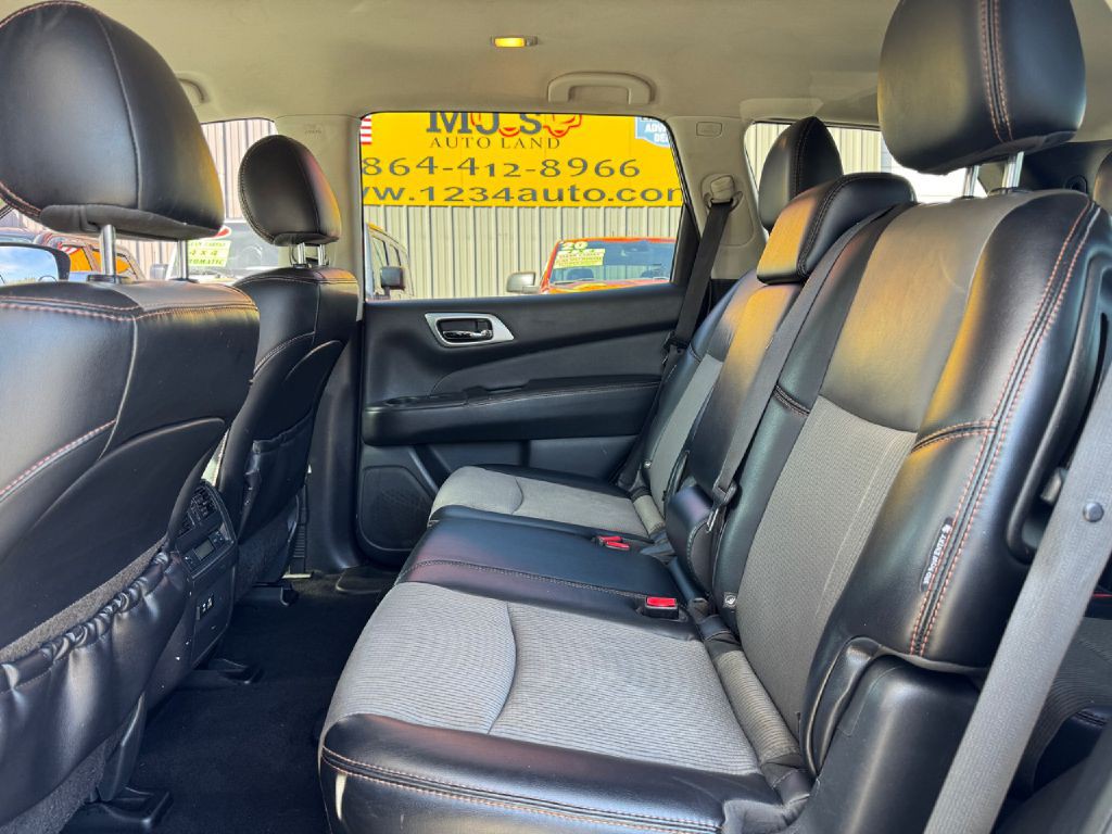2019 Nissan Pathfinder Image 31