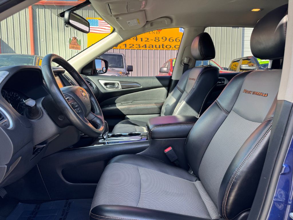 2019 Nissan Pathfinder Image 40