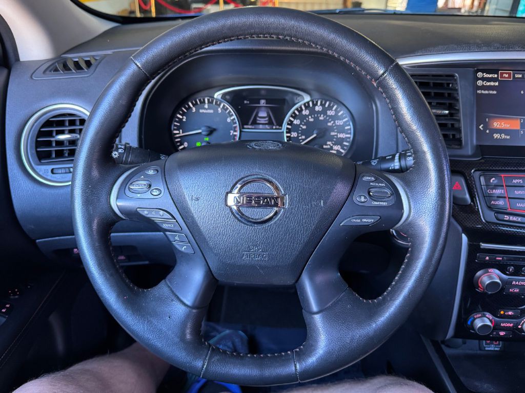 2019 Nissan Pathfinder Image 43