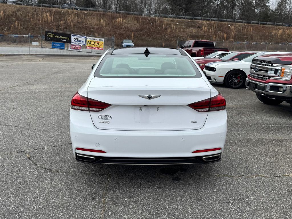 2018 Genesis G80 Image 18
