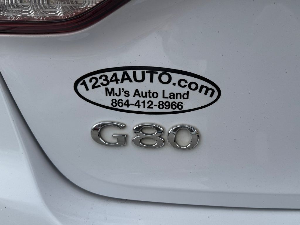 2018 Genesis G80 Image 23