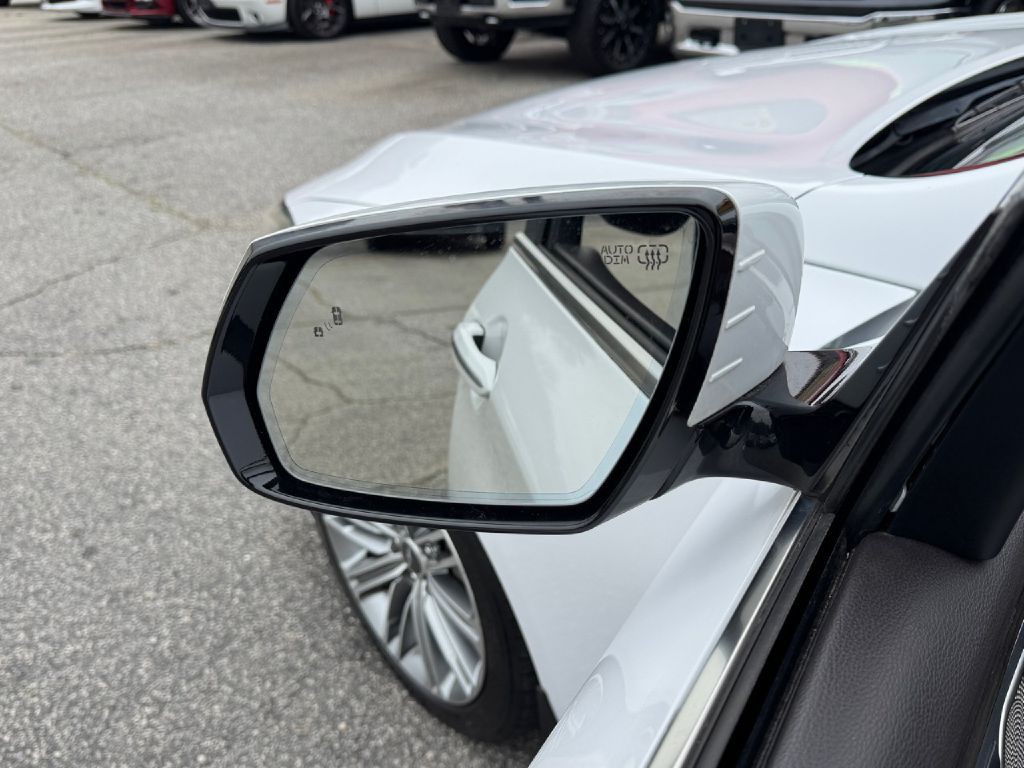 2018 Genesis G80 Image 31