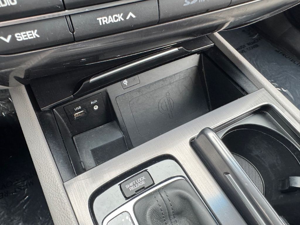 2018 Genesis G80 Image 64