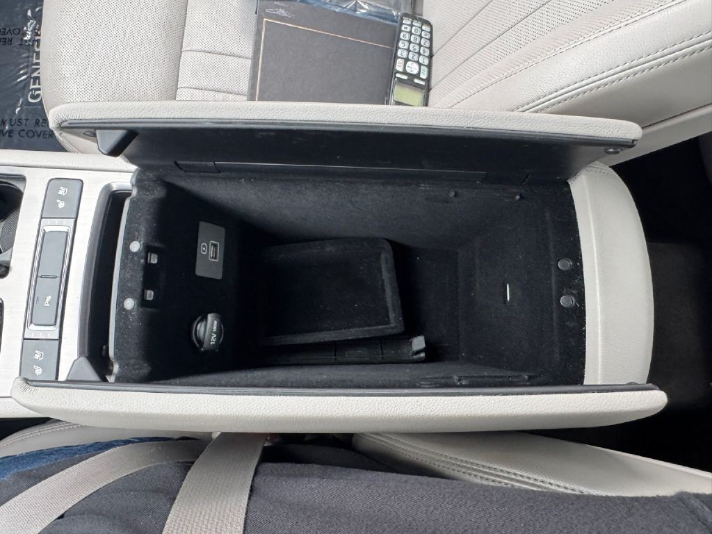 2018 Genesis G80 Image 67