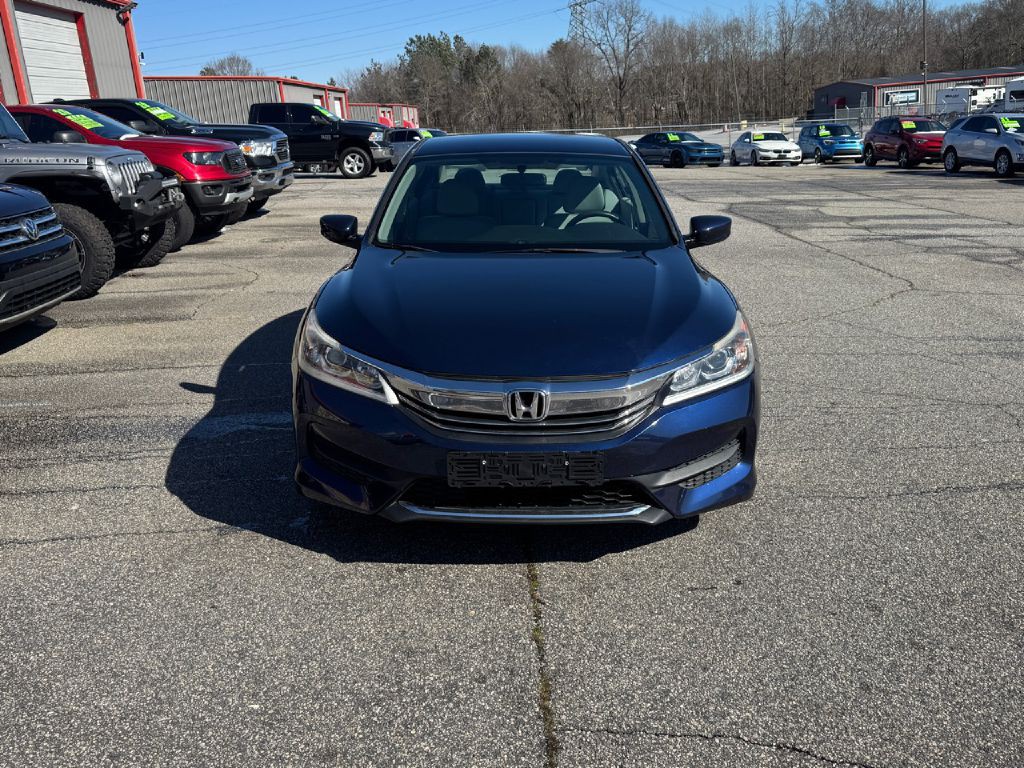 2017 Honda Accord Image 4