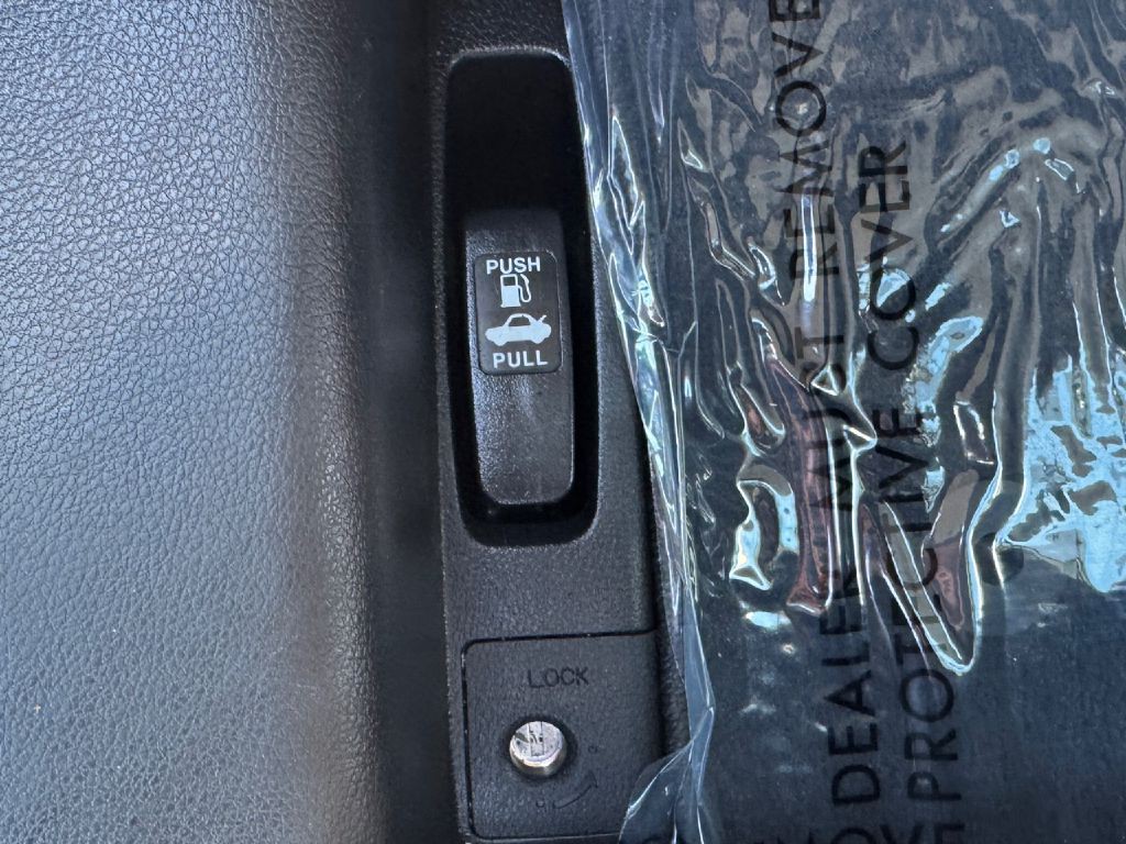 2017 Honda Accord Image 27