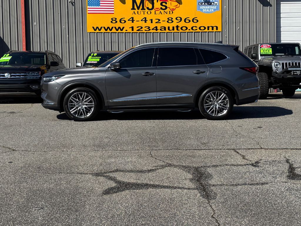 2022 Acura MDX Image 2