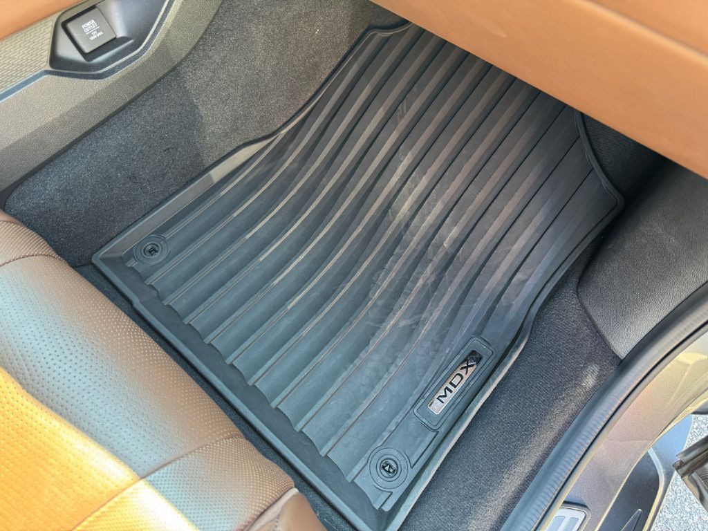 2022 Acura MDX Image 8