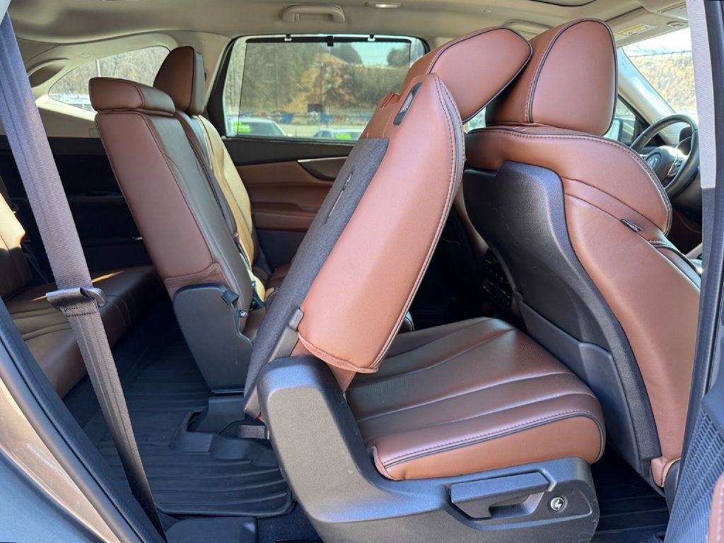 2022 Acura MDX Image 13
