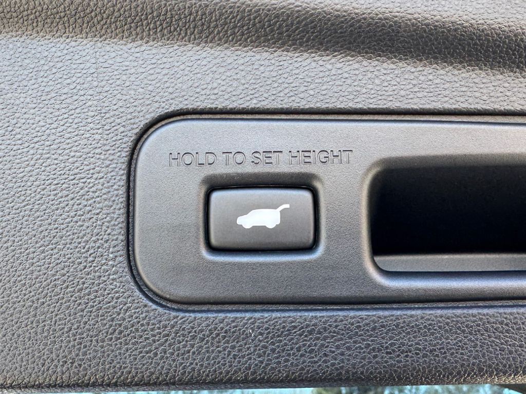 2022 Acura MDX Image 22