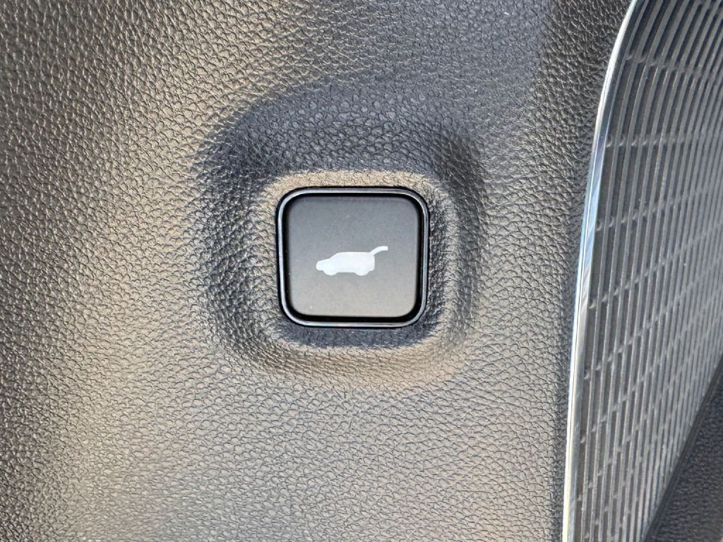 2022 Acura MDX Image 39