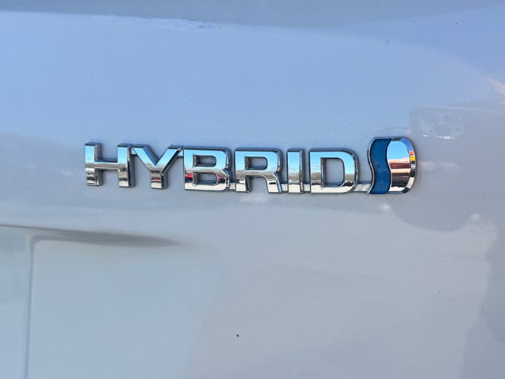 2017 Toyota Prius Image 17