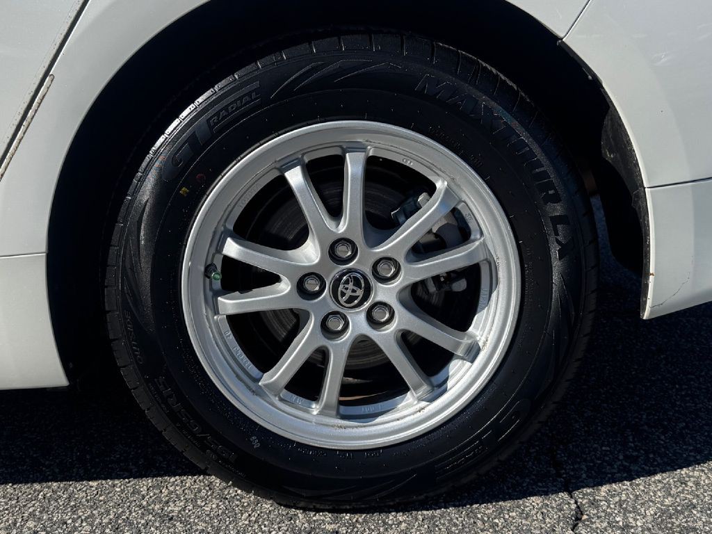 2017 Toyota Prius Image 22