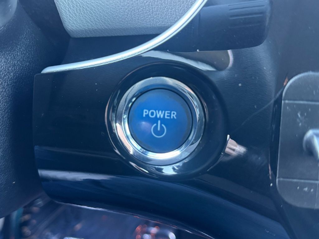 2017 Toyota Prius Image 51