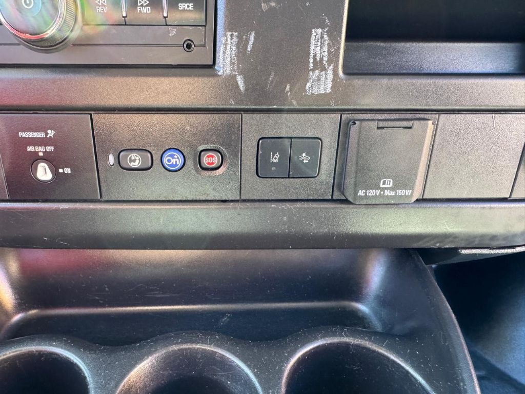 2021 Chevrolet Express Image 50