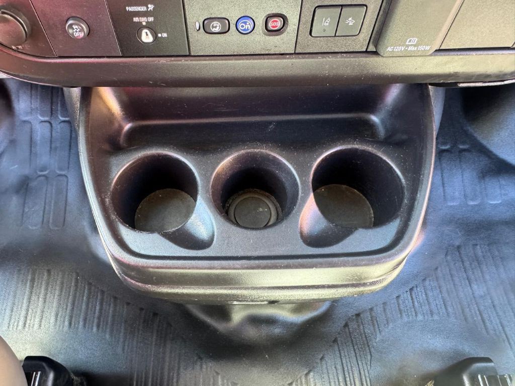 2021 Chevrolet Express Image 51