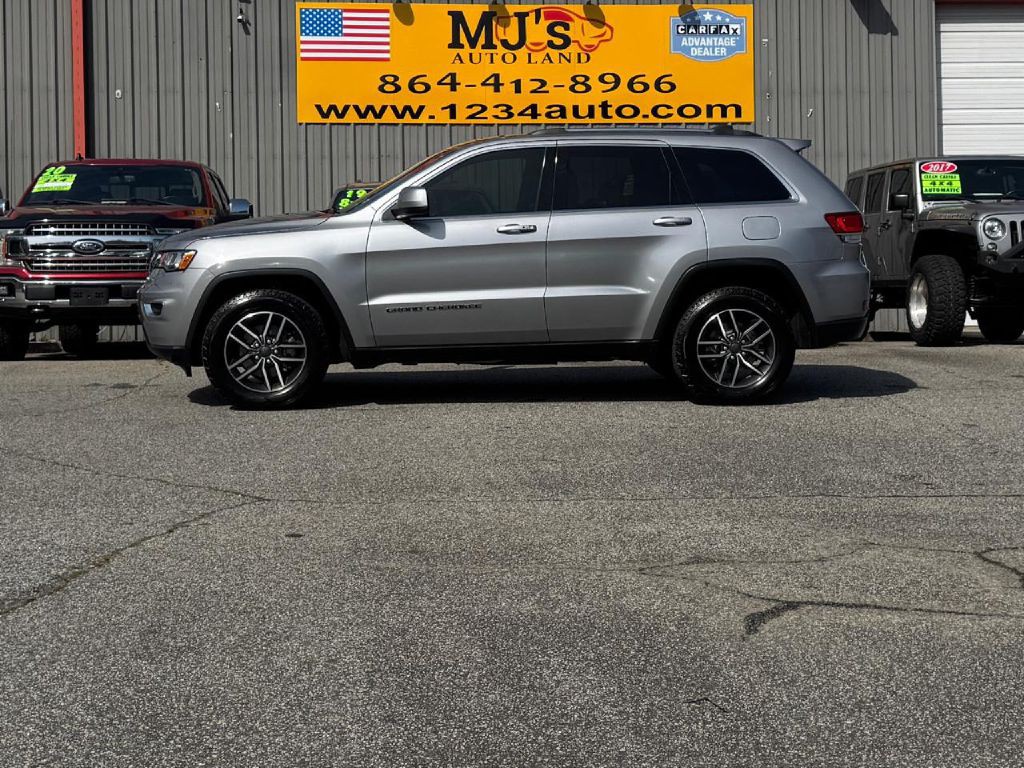 2020 Jeep Grand Cherokee Image 2