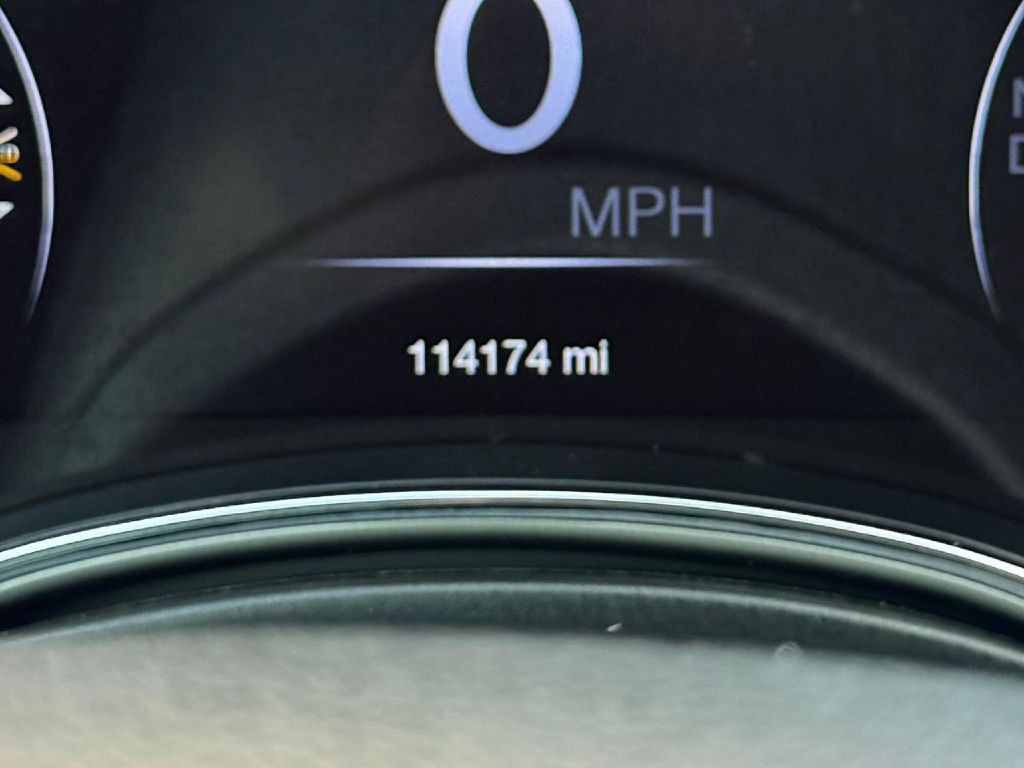 2020 Jeep Grand Cherokee Image 39