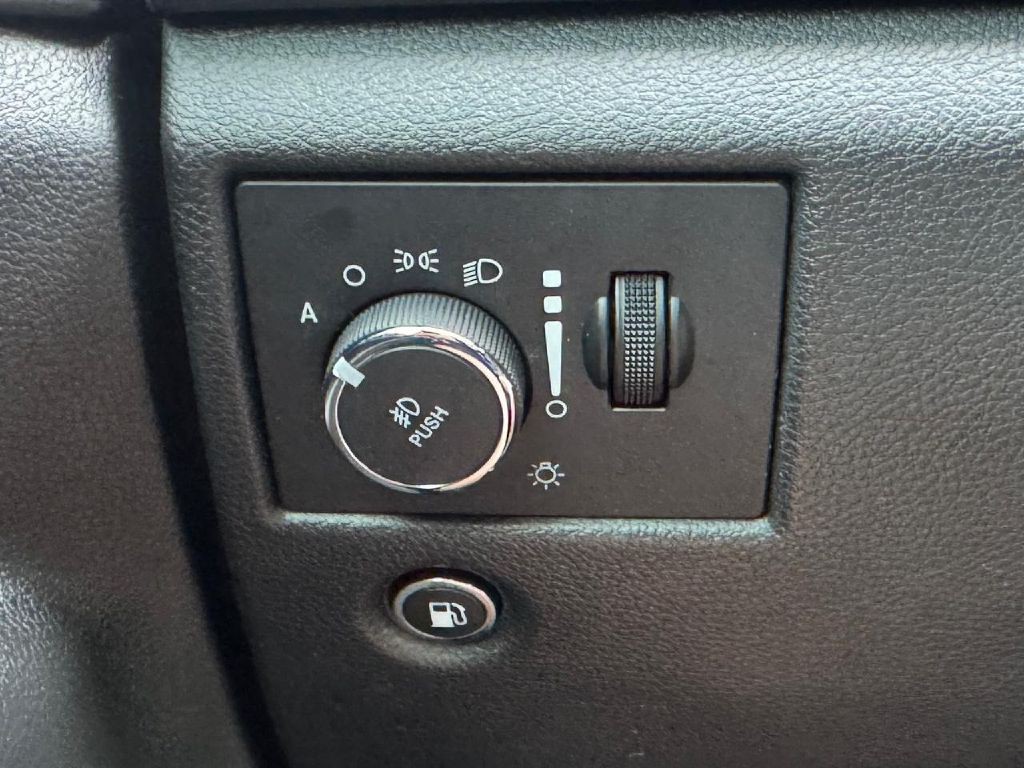 2020 Jeep Grand Cherokee Image 43