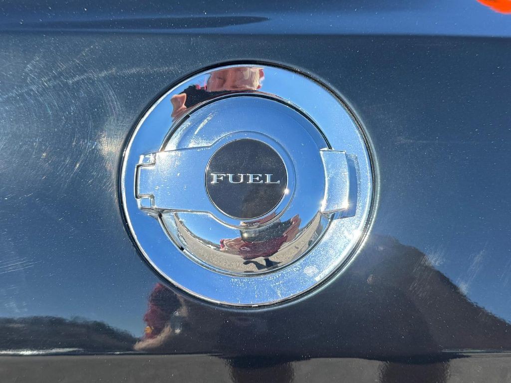 2019 Dodge Challenger Image 28