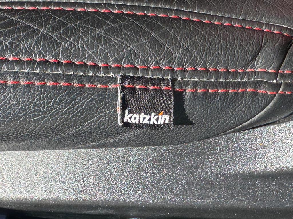 2019 Dodge Challenger Image 36