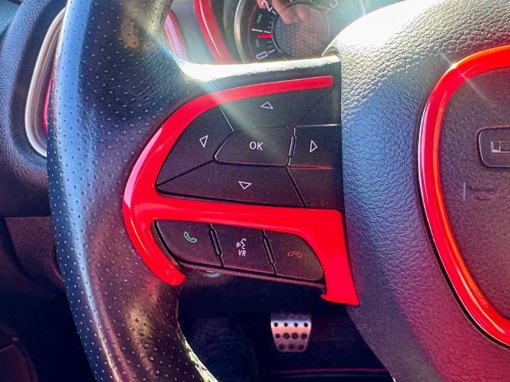 2019 Dodge Challenger Image 43