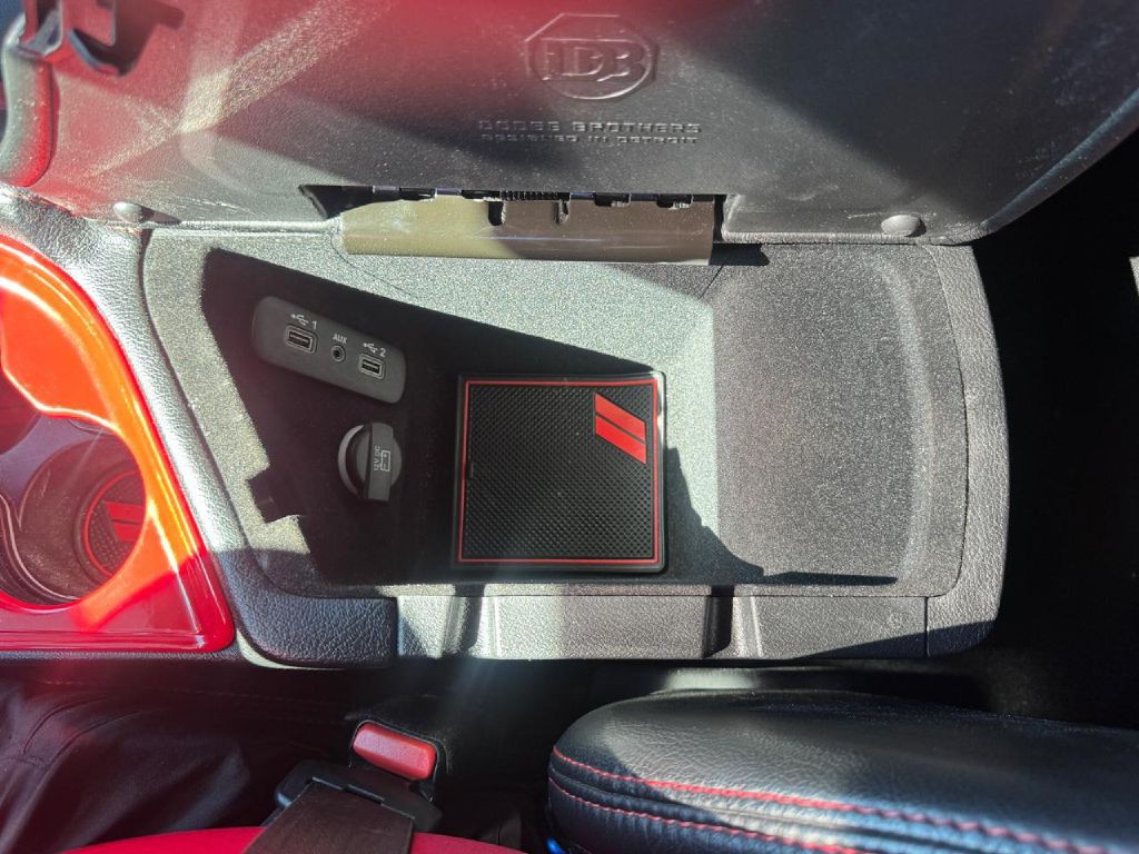 2019 Dodge Challenger Image 56