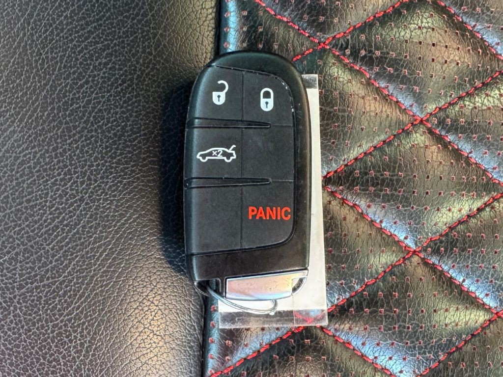 2019 Dodge Challenger Image 59