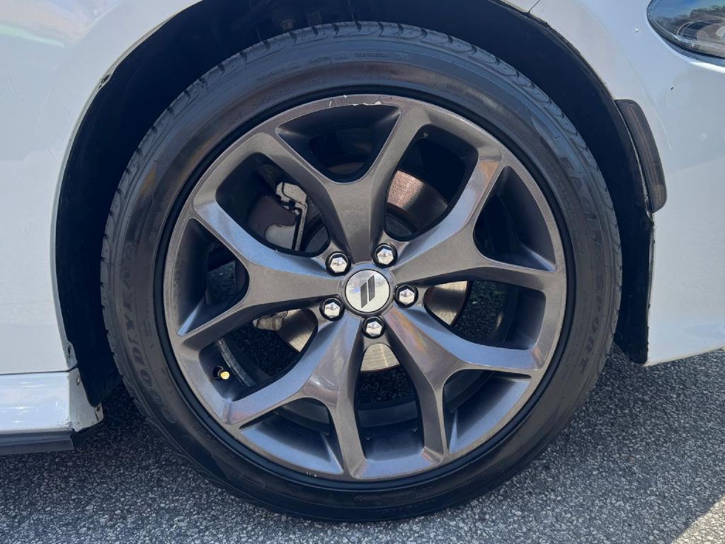 2019 Dodge Charger Image 9