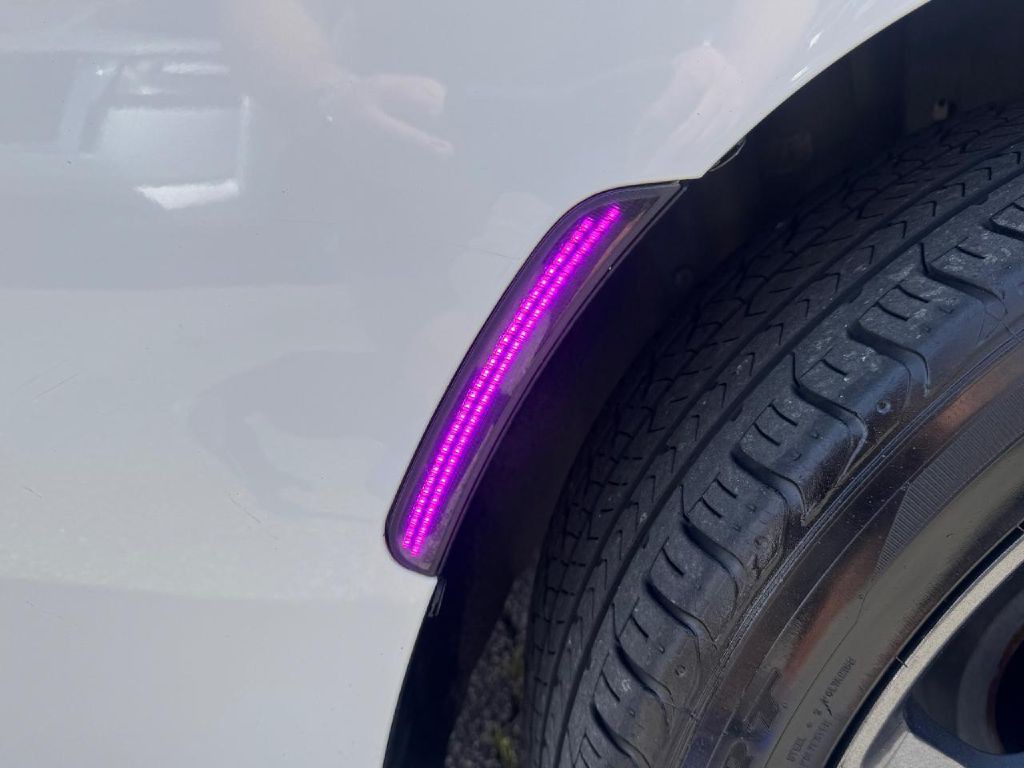 2019 Dodge Charger Image 17