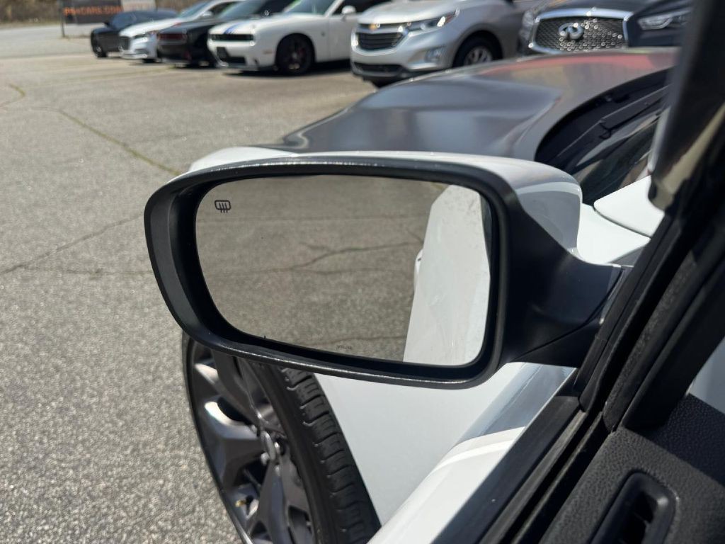 2019 Dodge Charger Image 29