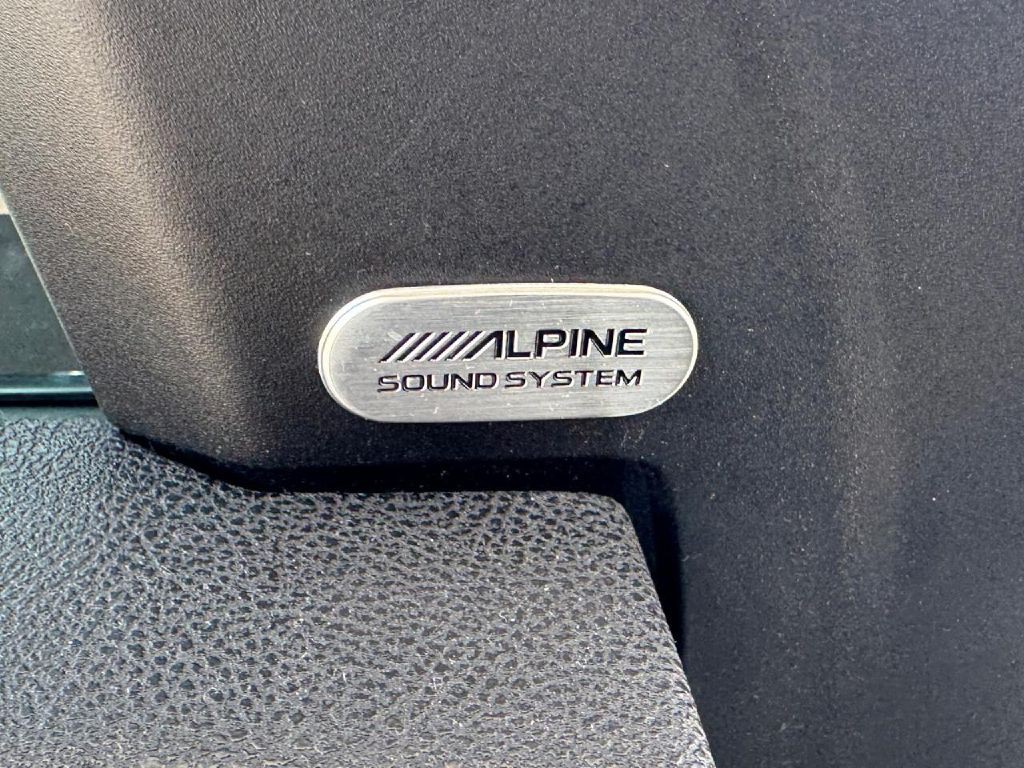 2019 Dodge Charger Image 30