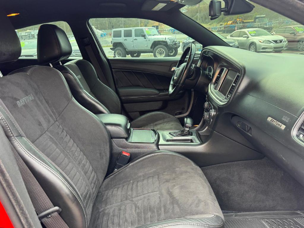 2021 Dodge Charger Image 11