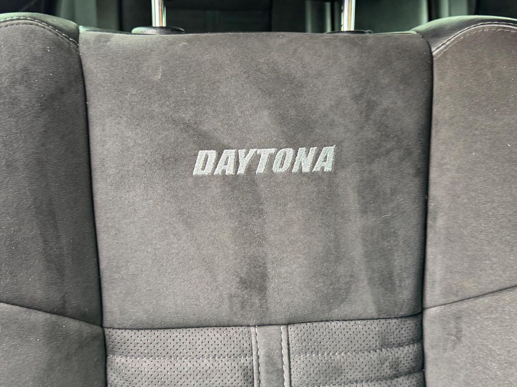 2021 Dodge Charger Image 13