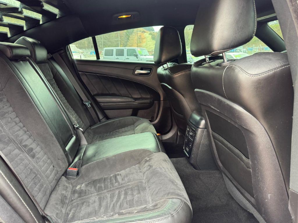 2021 Dodge Charger Image 15