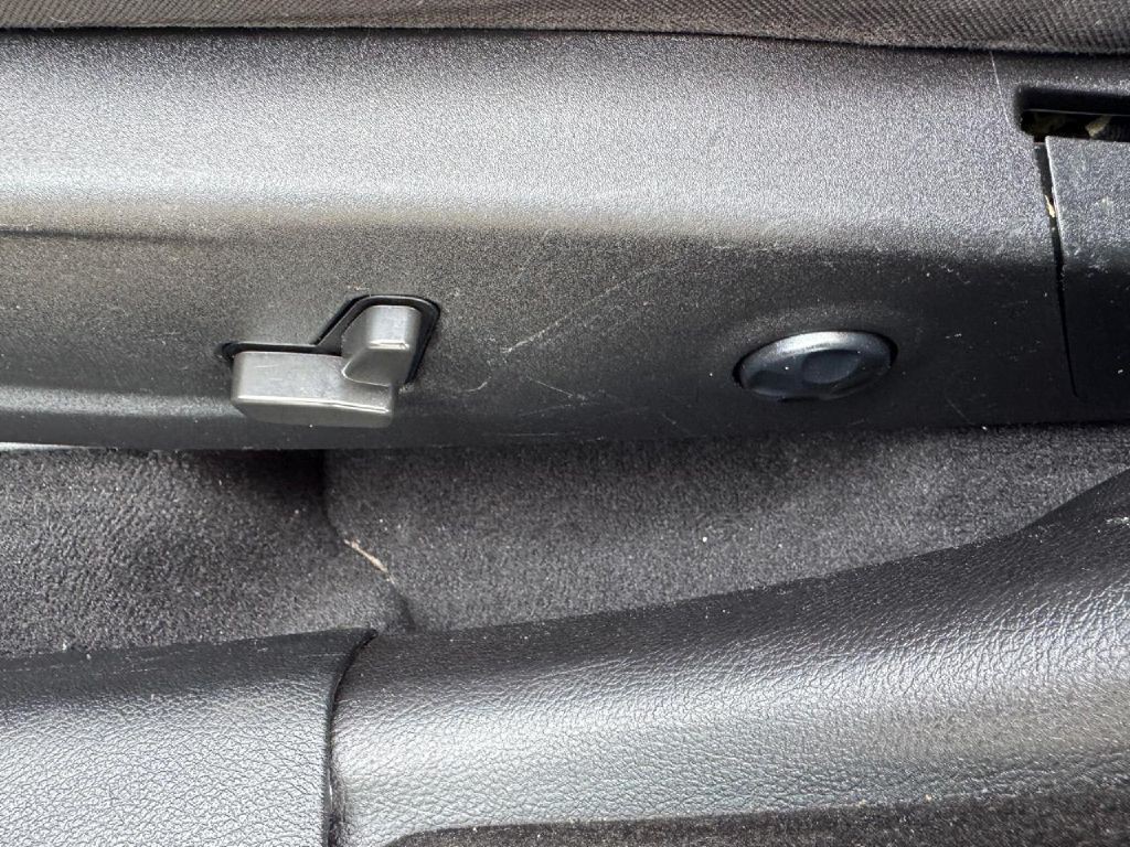 2021 Dodge Charger Image 36