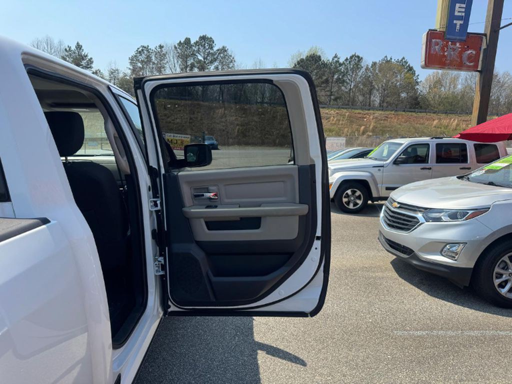 2011 Dodge Ram 1500 Image 13