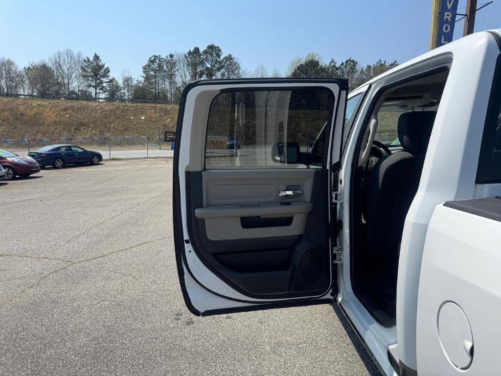 2011 Dodge Ram 1500 Image 28