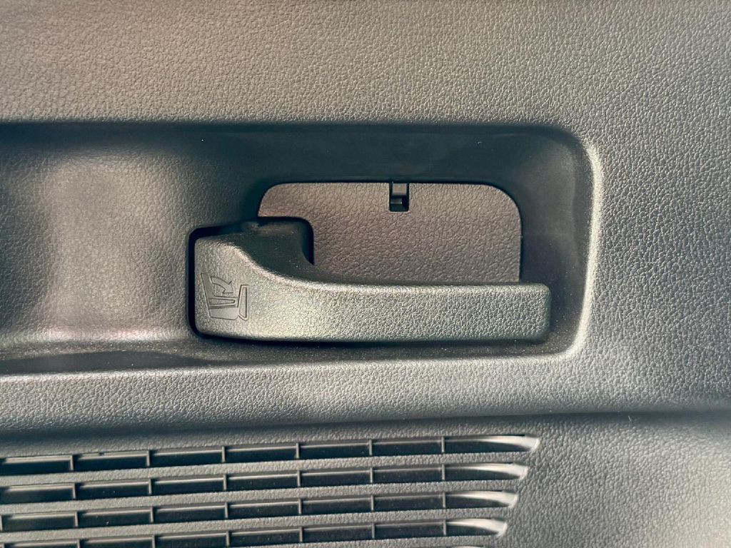 2015 Honda CR-V Image 21