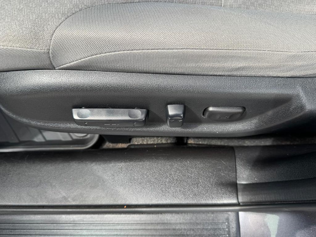 2015 Honda CR-V Image 34