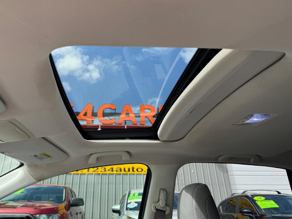 2015 Honda CR-V Image 35