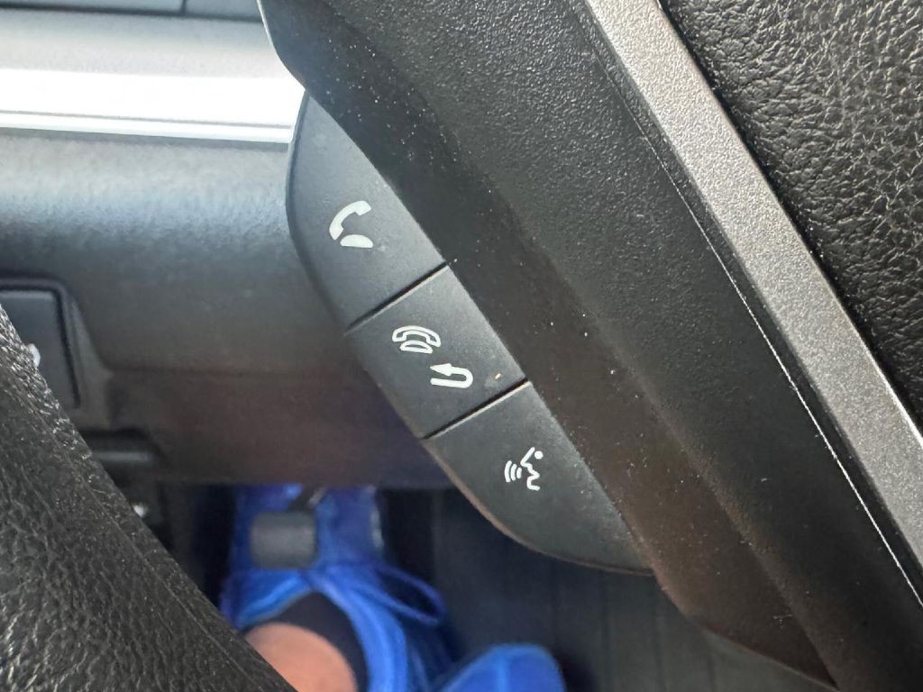 2015 Honda CR-V Image 42