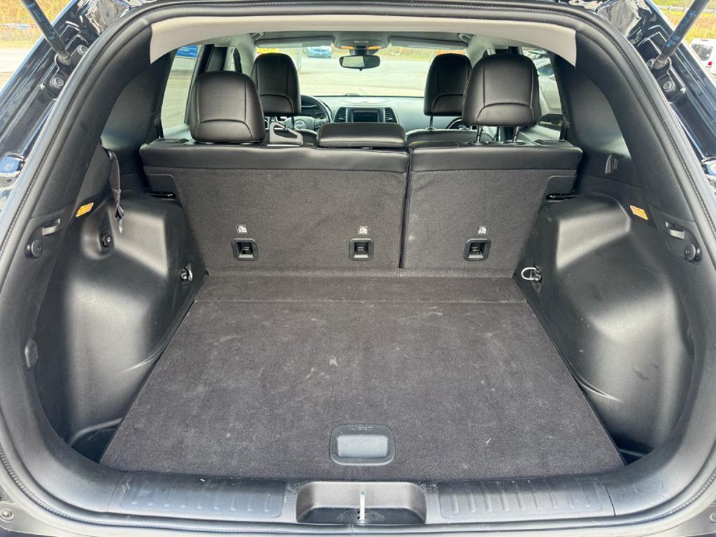 2021 Jeep Cherokee Image 16