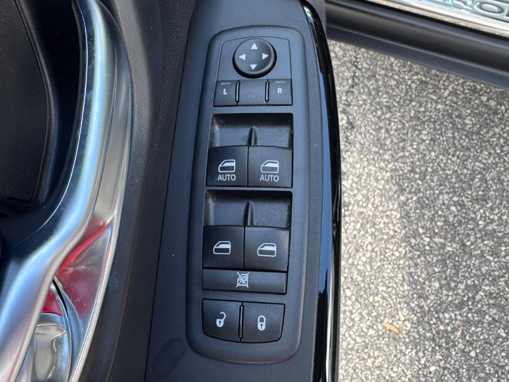 2021 Jeep Cherokee Image 27