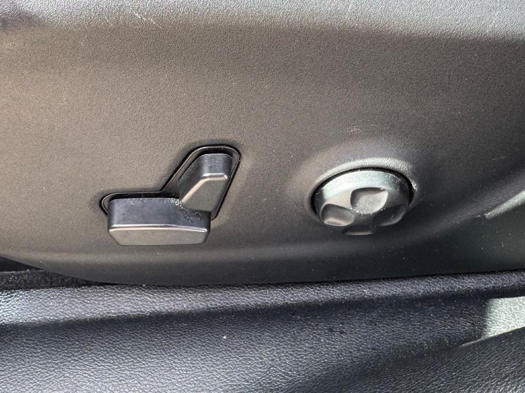 2021 Jeep Cherokee Image 30