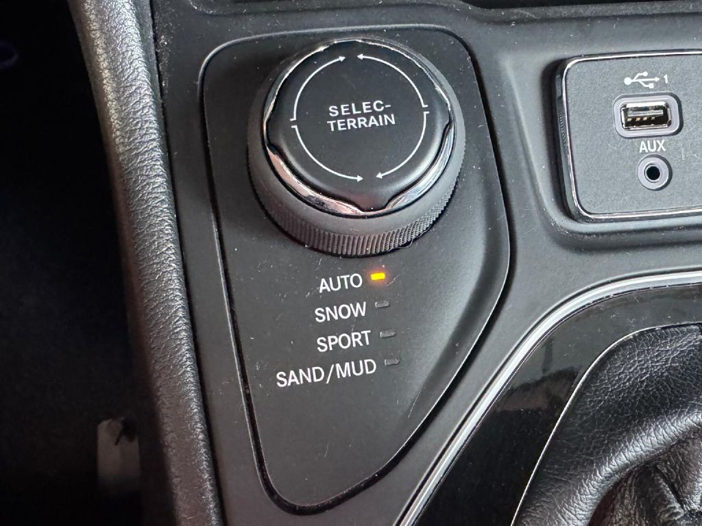 2021 Jeep Cherokee Image 54