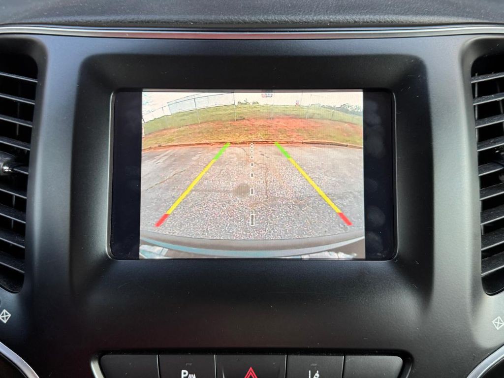 2021 Jeep Cherokee Image 60