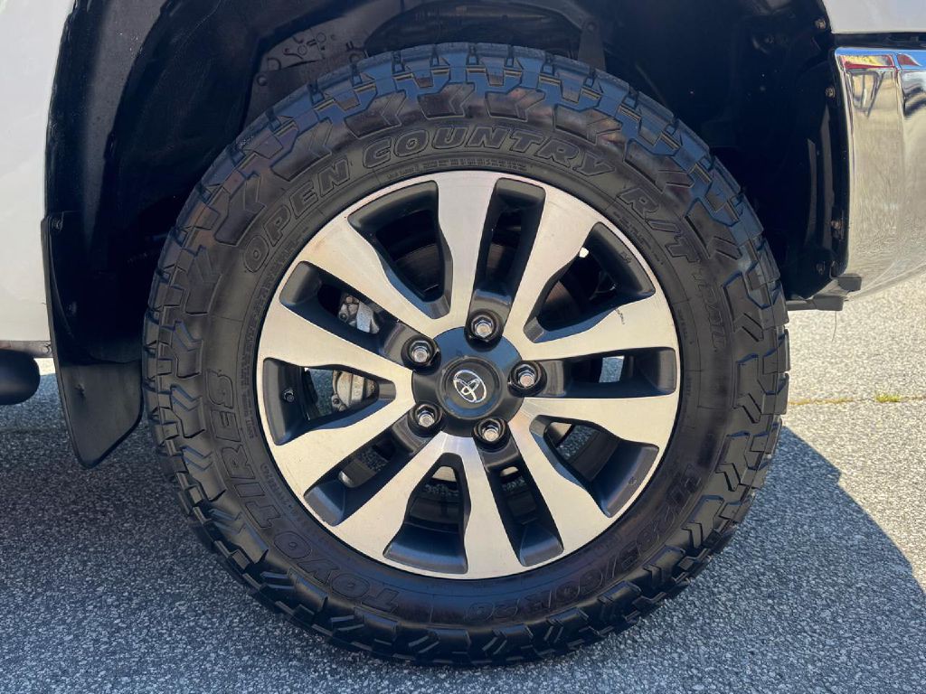2020 Toyota Tundra Image 6